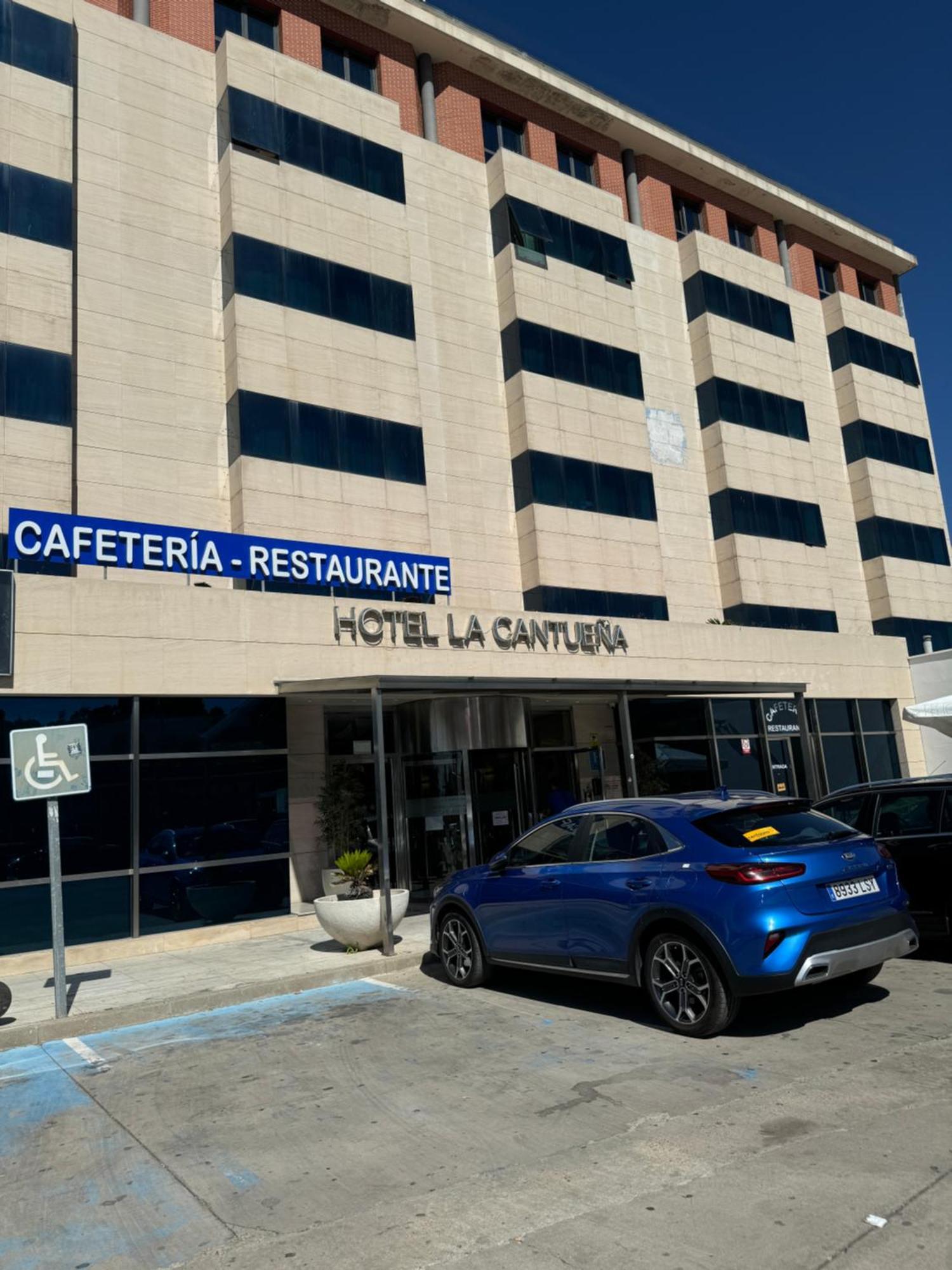 Hotel La Cantuena Parla Zewnętrze zdjęcie